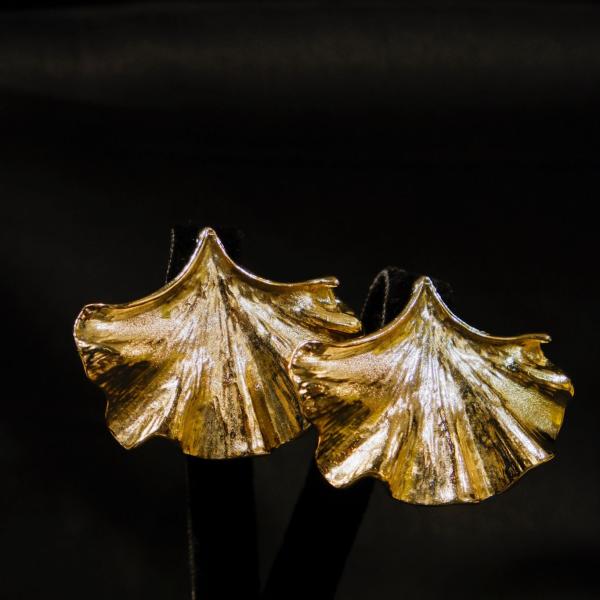Whisper of Wind Earring
